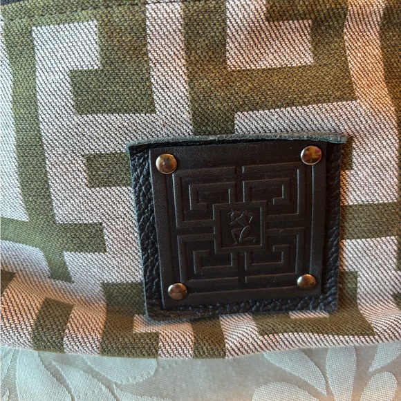 Geometric Patterned Belt Bag - Picture 4 of 9